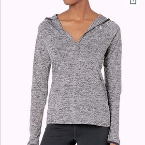 Long sleeve henle hooded